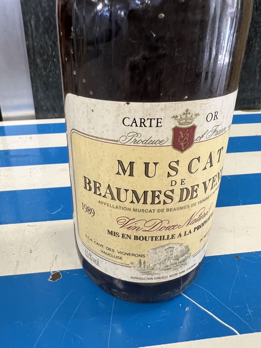 Vino: MUSCAT DE BEAUMES DE VENISE 1989 – Nuovo e nell'imballaggio originale da Genève venduto da Leboucheoreilles 1