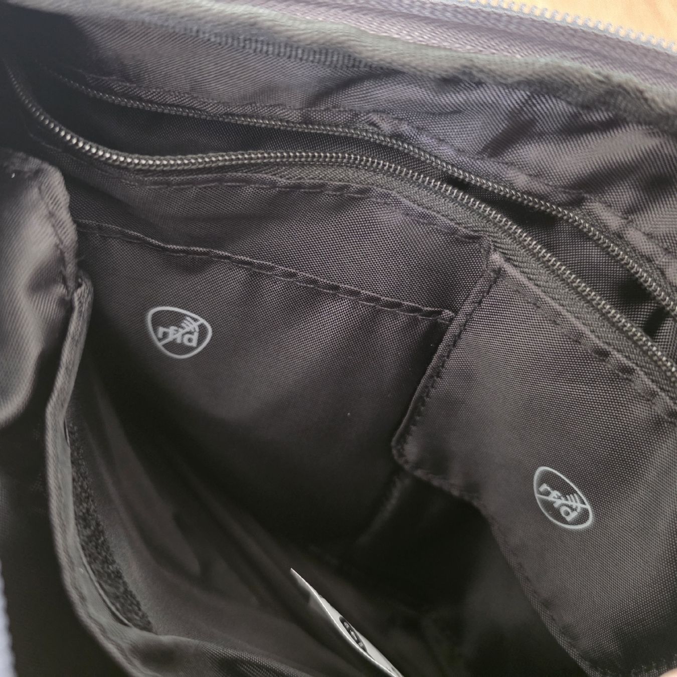 Sacs: Tasche grau mit RFID Schutz , Neu – Neuf (Voir description) à Rheinsulz par Gilea 3