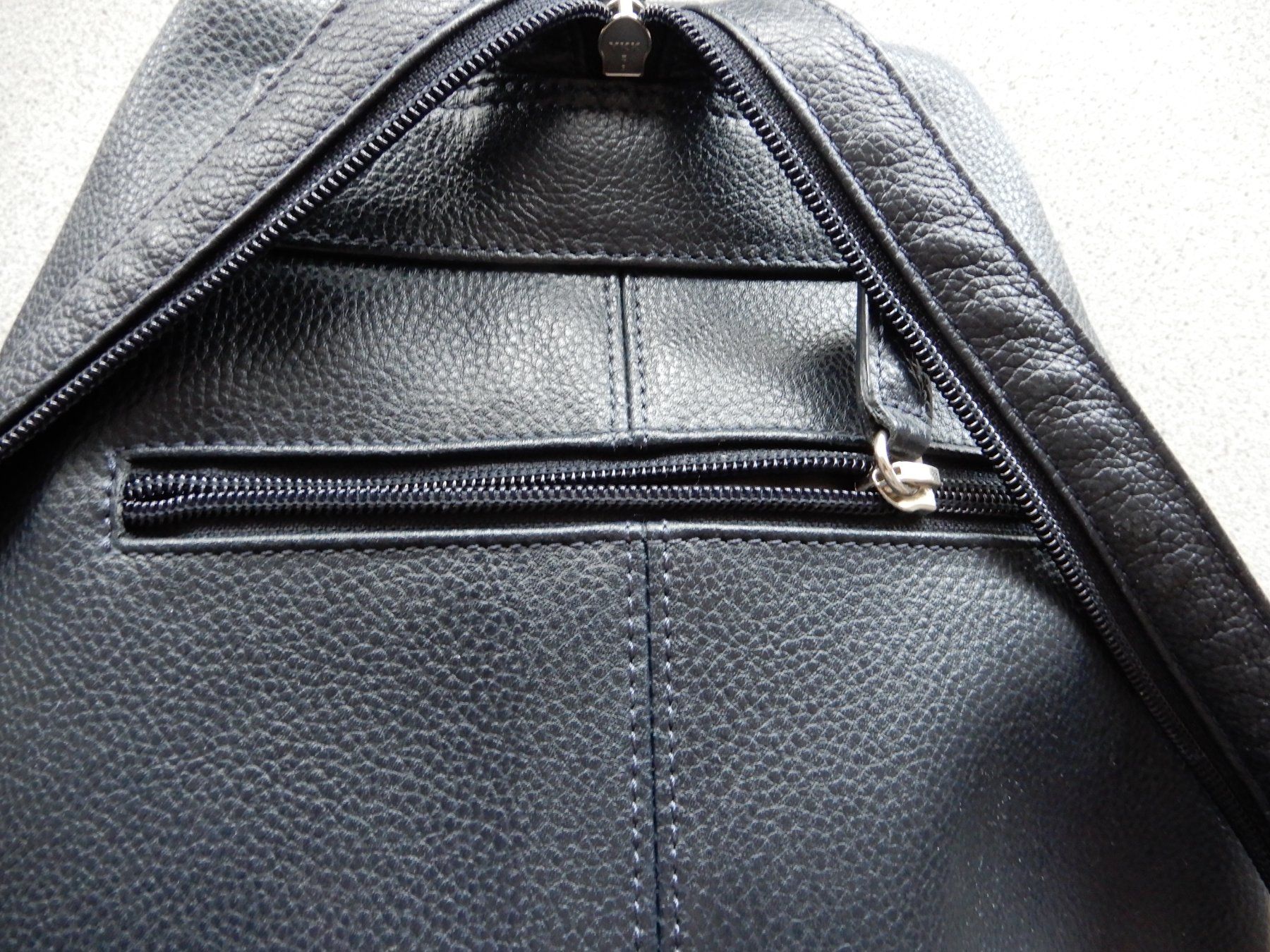 Picard Zaini: Picard Lederrucksack, Ocean, neuwertig – Nuovo (secondo la descrizione) da Burgdorf venduto da Liss 3