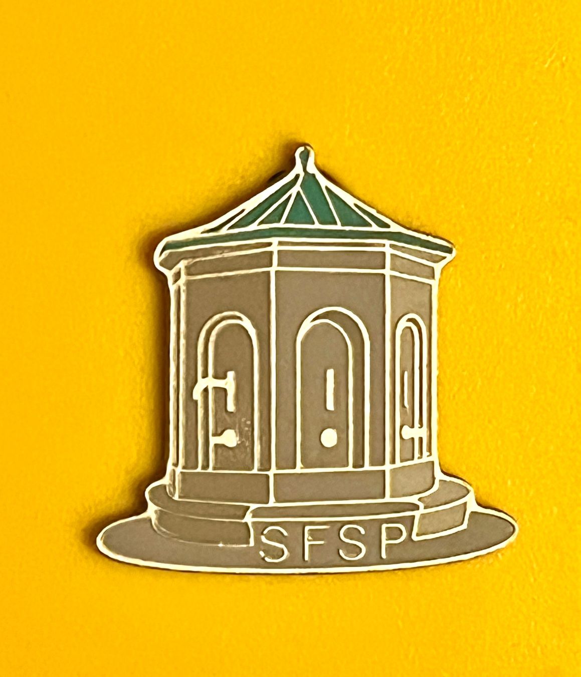 Placchette & Badge: Pin - SFSP (500p.) – Usato da Renan BE venduto da johncactus