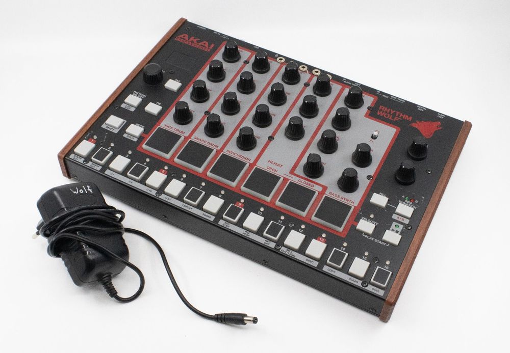 AKAI Rhythm Wolf / Drum Machine Kaufen auf Ricardo