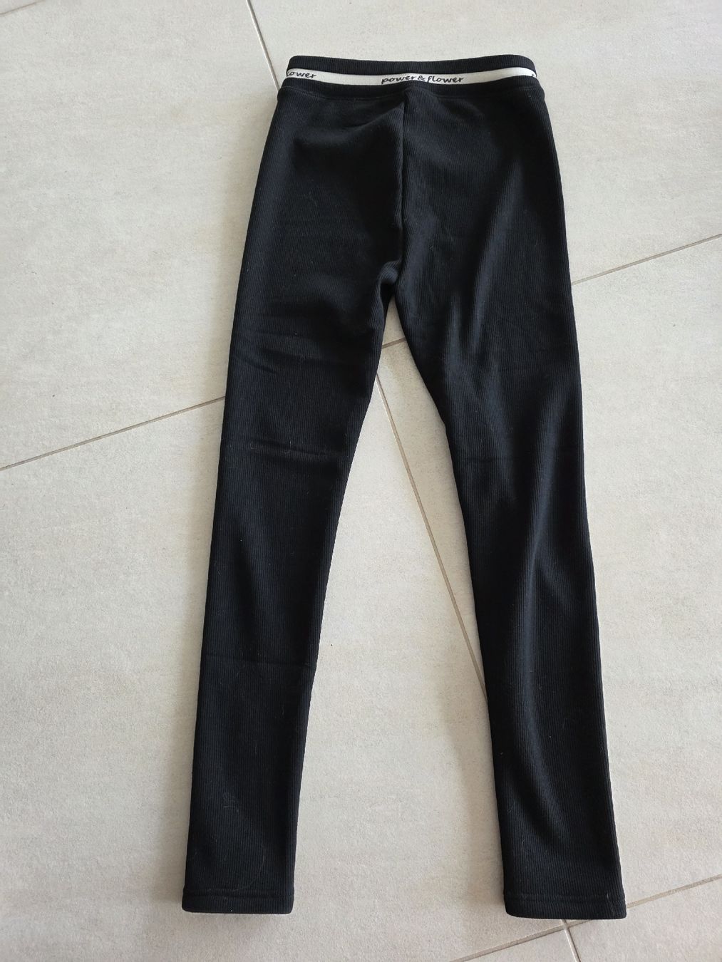Leggings: Schwarze warme Leggins Grösse S – Nuovo (secondo la descrizione) da Ortschwaben venduto da Patrick1978 1