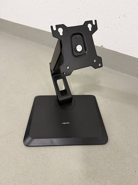 Staffa per monitor: LogiLink Bildschirm Halterung.  – Usato da Reiden venduto da youknowjackass