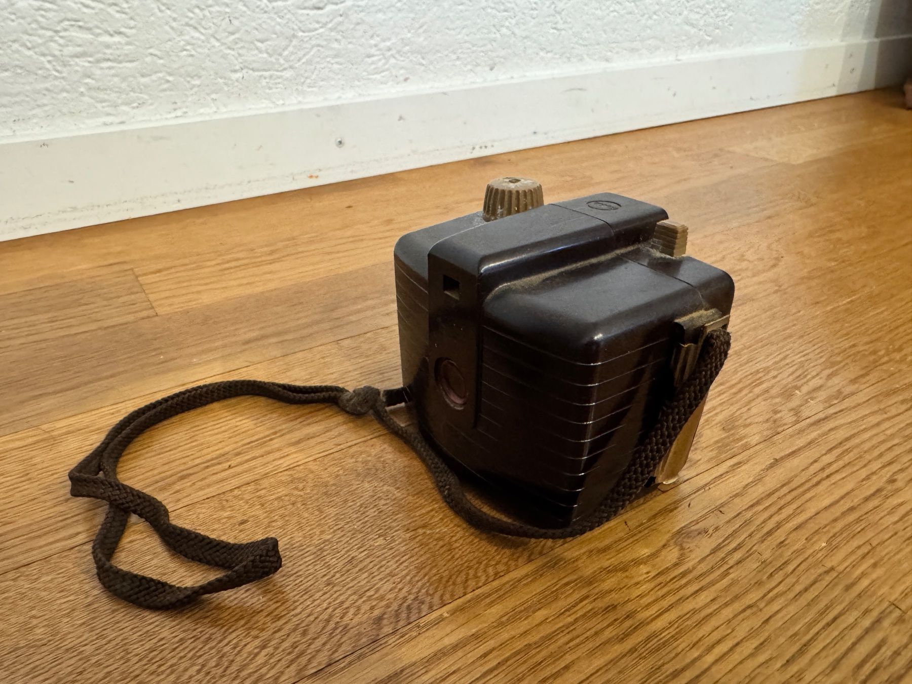 Kodak Fotocamera: Antike Kamera, Kodak Holiday Flash – Usato da zürich venduto da oives22 2