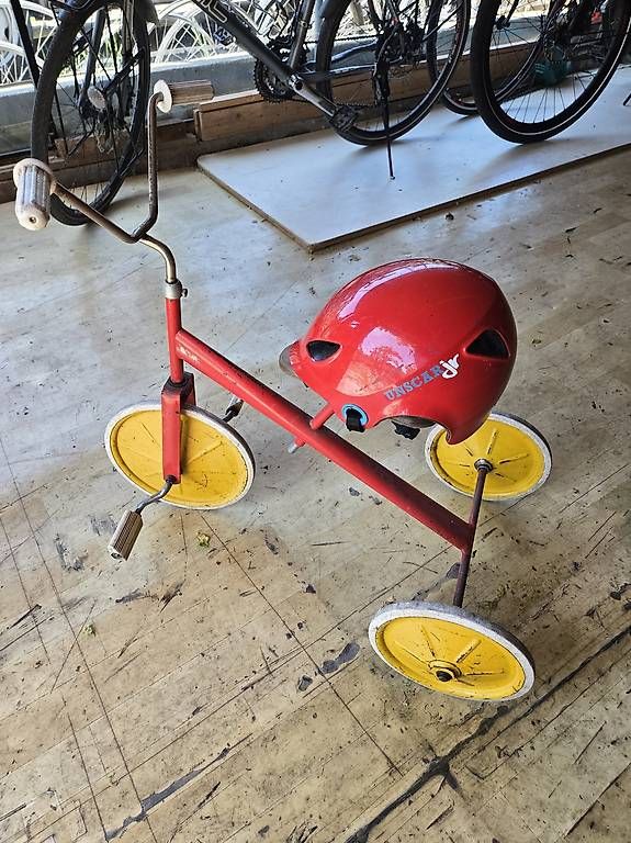 Veicoli per bambini: Vintage Dreirad  – Usato da Biel/Bienne venduto da Rouf7 3