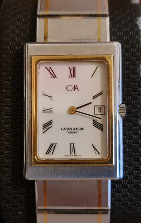 Montre Femme Genève Tank - Cadran Rectangulaire, Acier - Mouvement Quartz - Occasion Fonctionnelle
