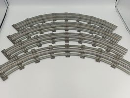 16 gebogene elektrifizierte Lego Schienen