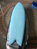 Stylisches Retro Fish Surfboard von Visitor