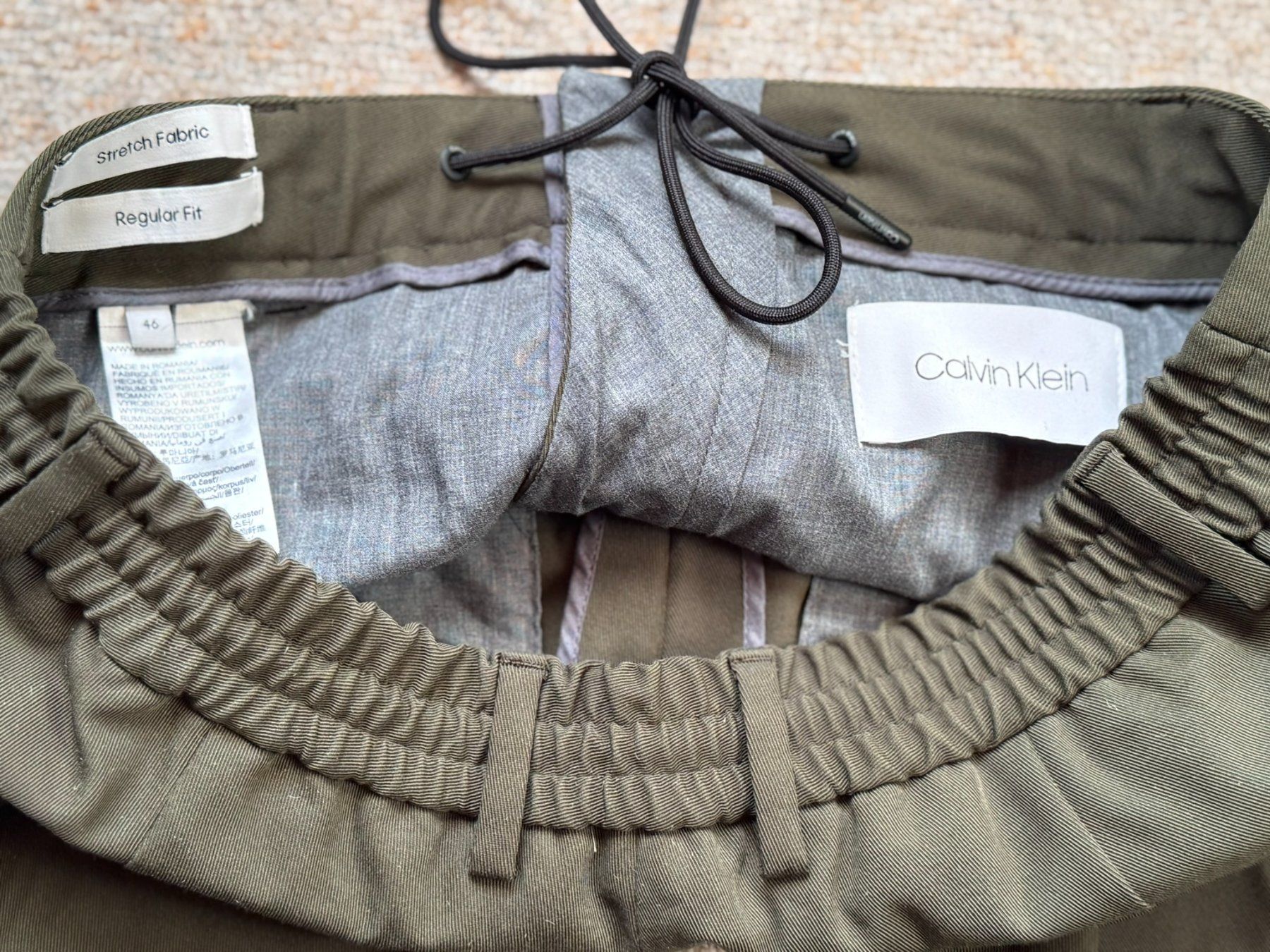 Calvin Klein Pantaloni: Calvin Klein Damenhose Stretch Regular Fit – Usato da Unterseen venduto da Naga99 5