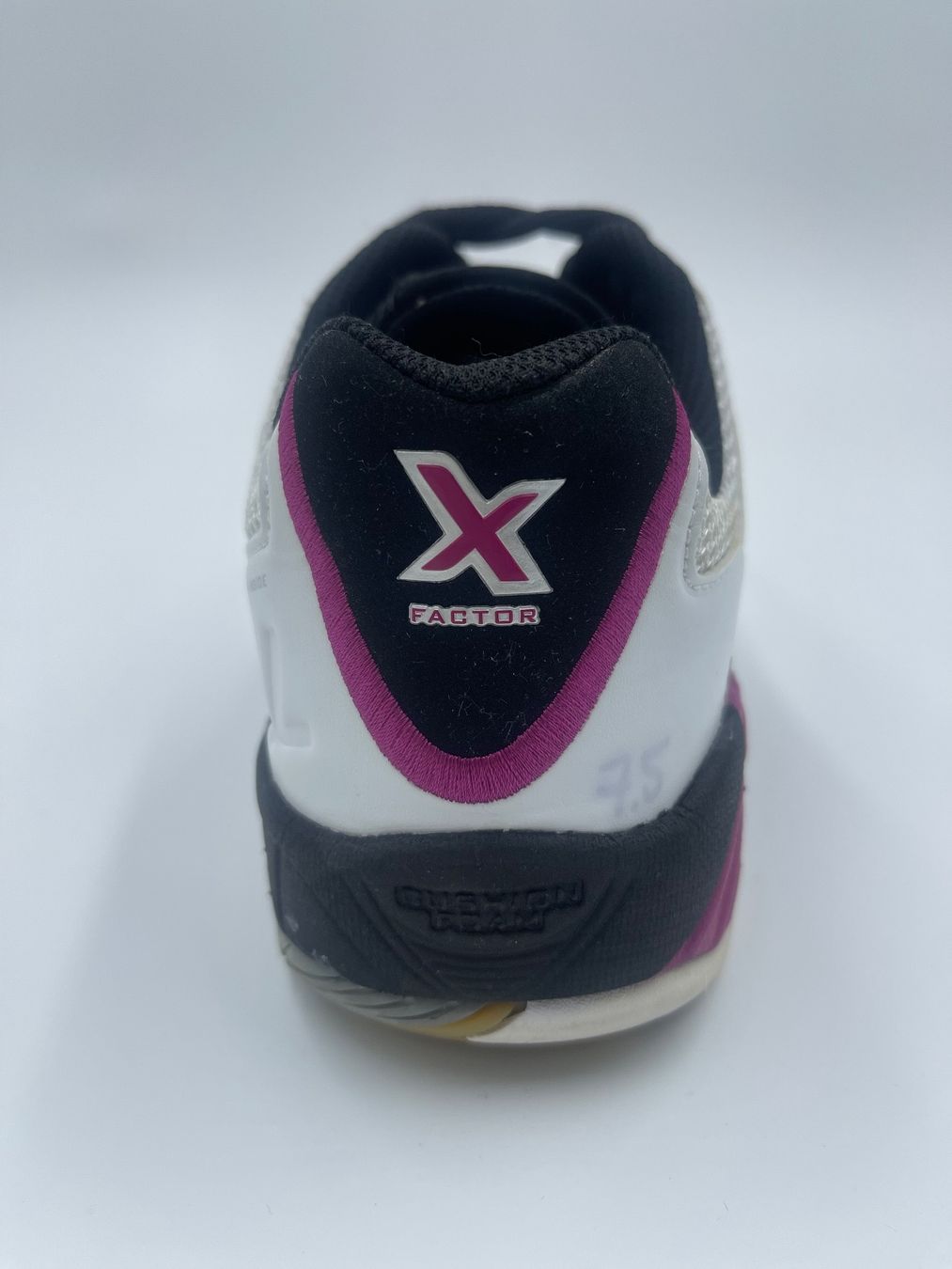 Scarpe da donna: Salming X Factor 2 Damen Hanball Gr. 42 – Nuovo e nell'imballaggio originale da Spreitenbach venduto da Opfikoner1 3