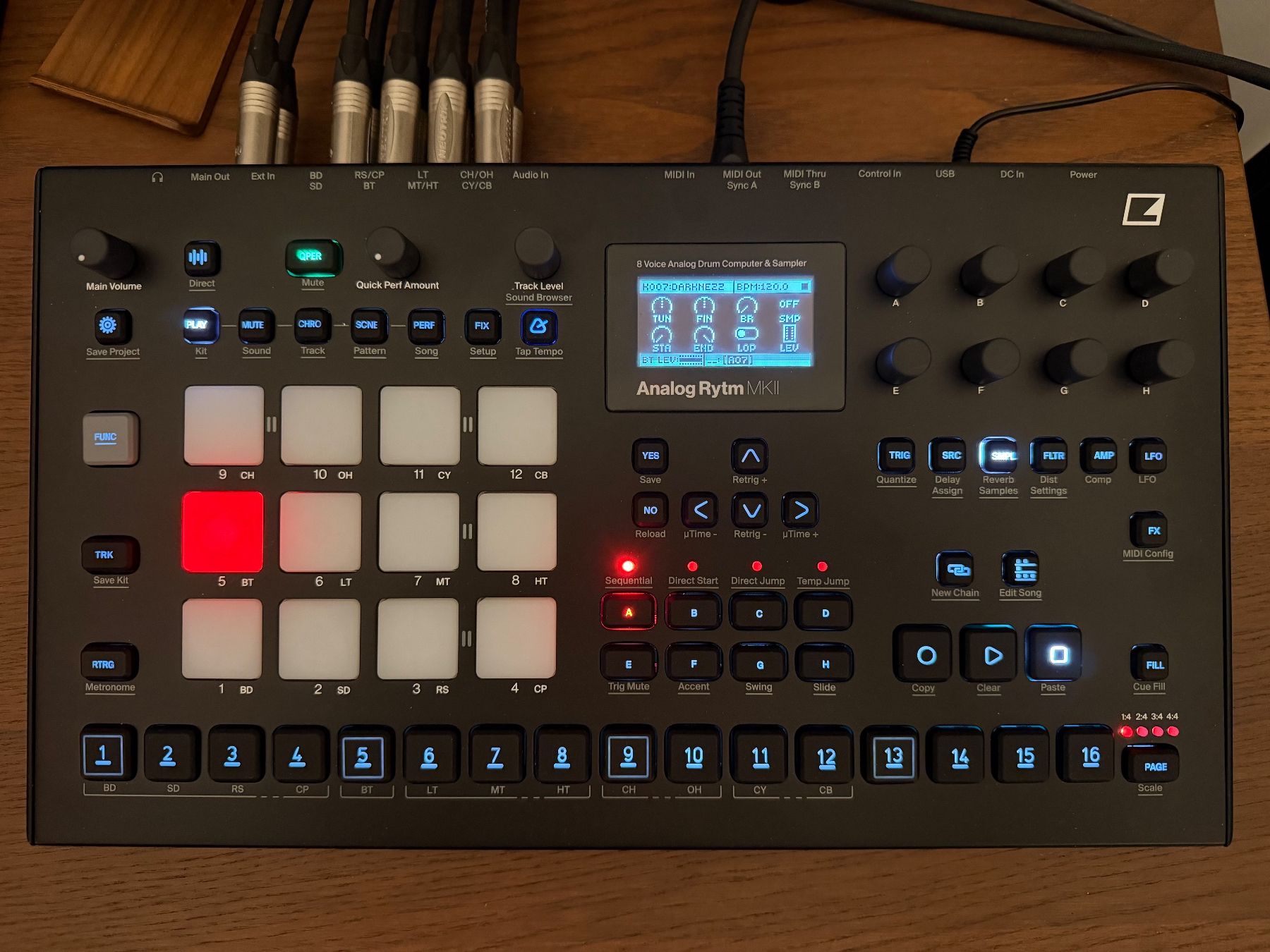 Elektron Strumenti musicali: Elektron Analog Rytm MKII Black Drum Machine – Usato da Neuhausen am Rheinfall venduto da stefxyz 1