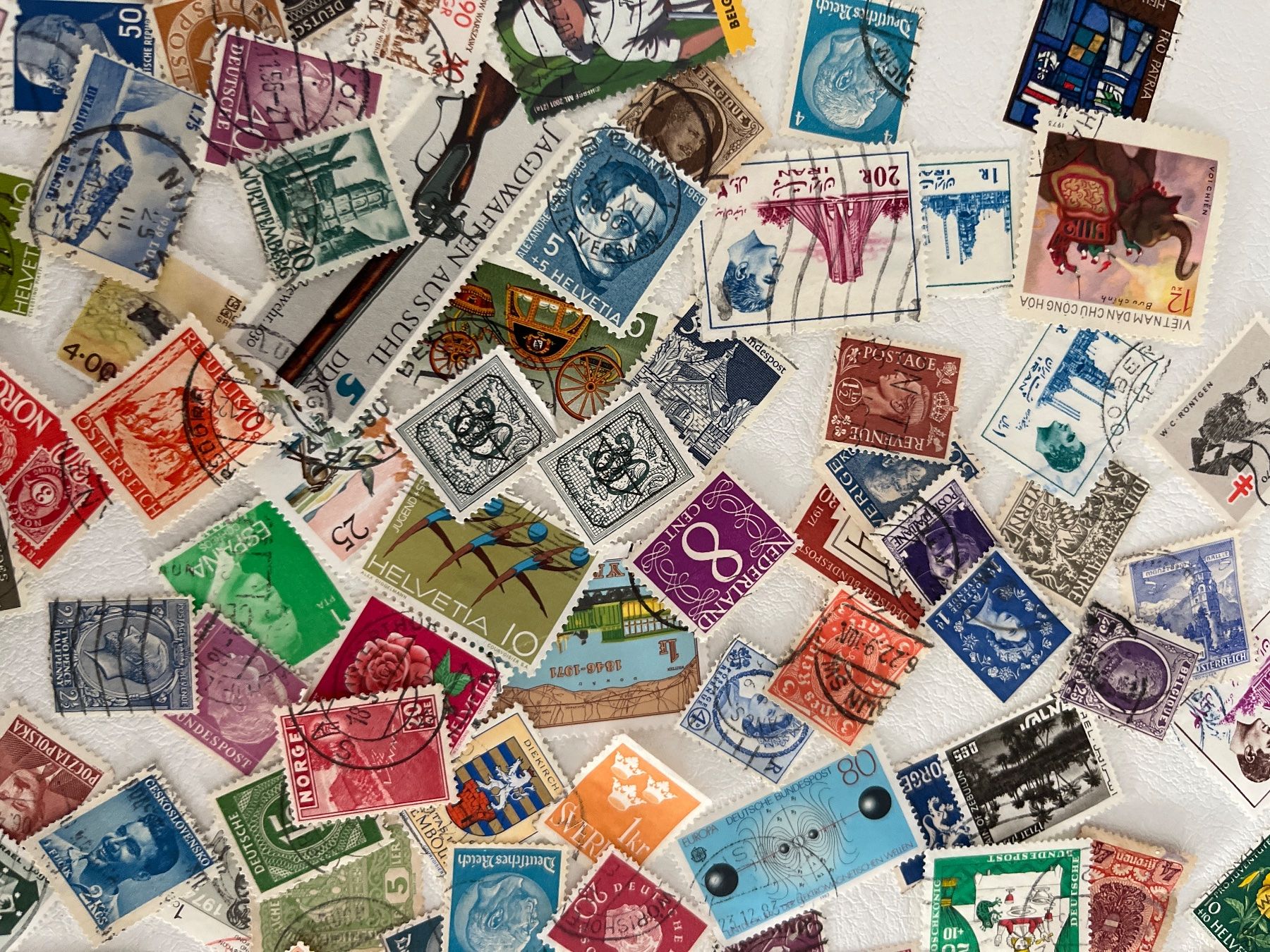 Tutti i francobolli: Lot 15: Lot mit Mix Briefmarke – Usato da Chiasso venduto da AzenYa 3
