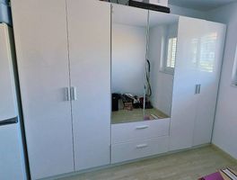 Drehtürschrank 6-türig mit 2 Schubladen, neuwertig