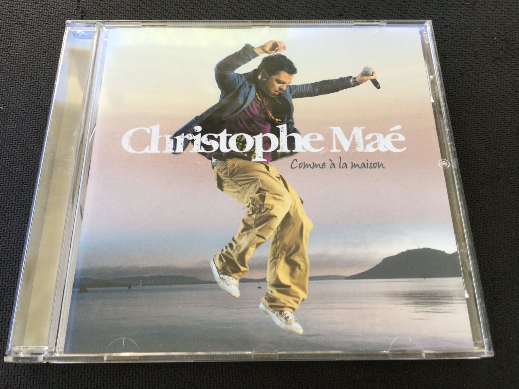 CD: Christophe Maé - Comme à la Maison -CD- – Usato da St.Gallen venduto da MedienJoe