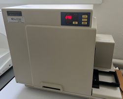 Lecteur de plaques Molecular Devices FlexStation II 384