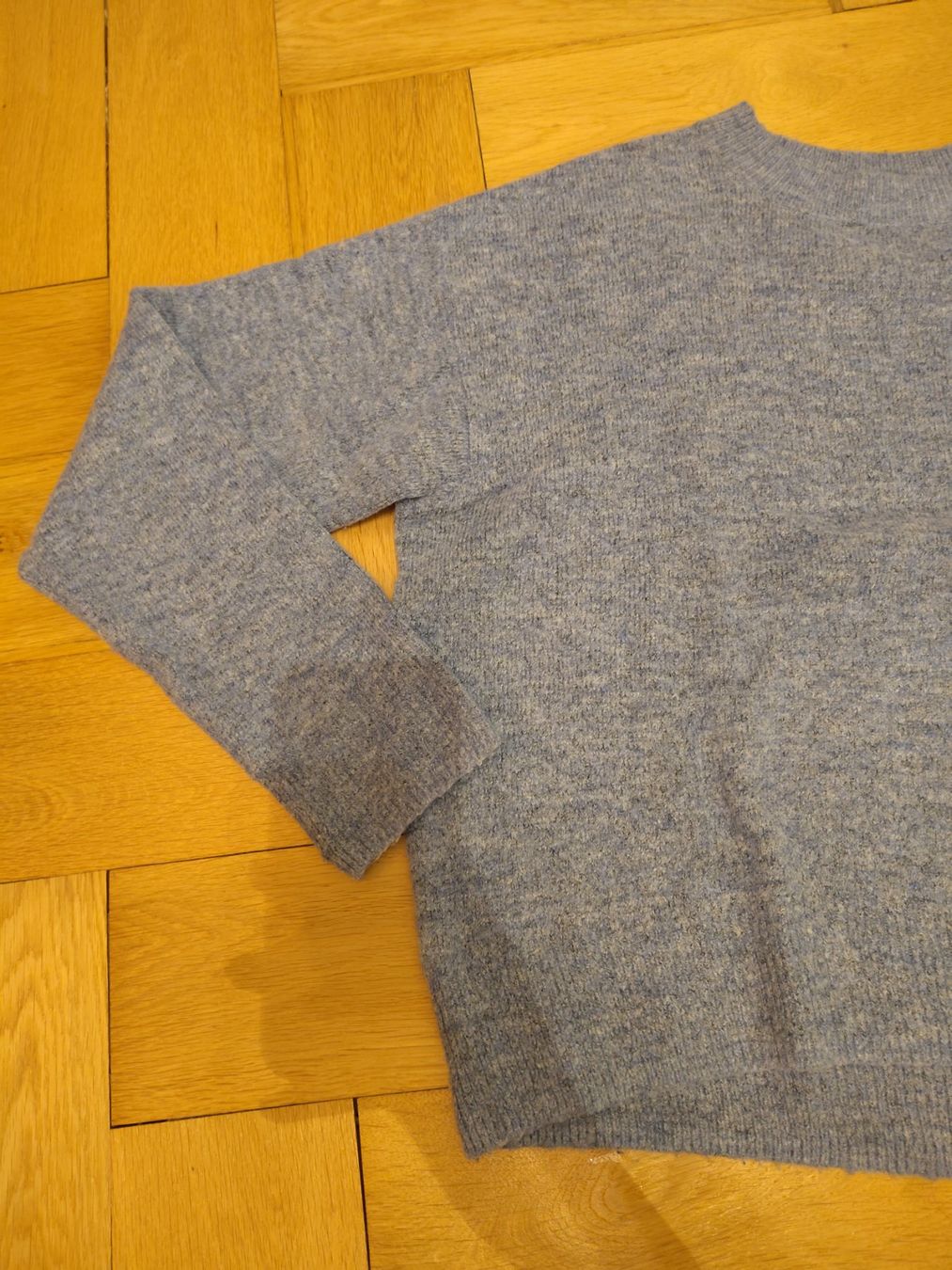 H&M Maglioni & Felpe: Pullover – Usato da Bern venduto da Linii 1