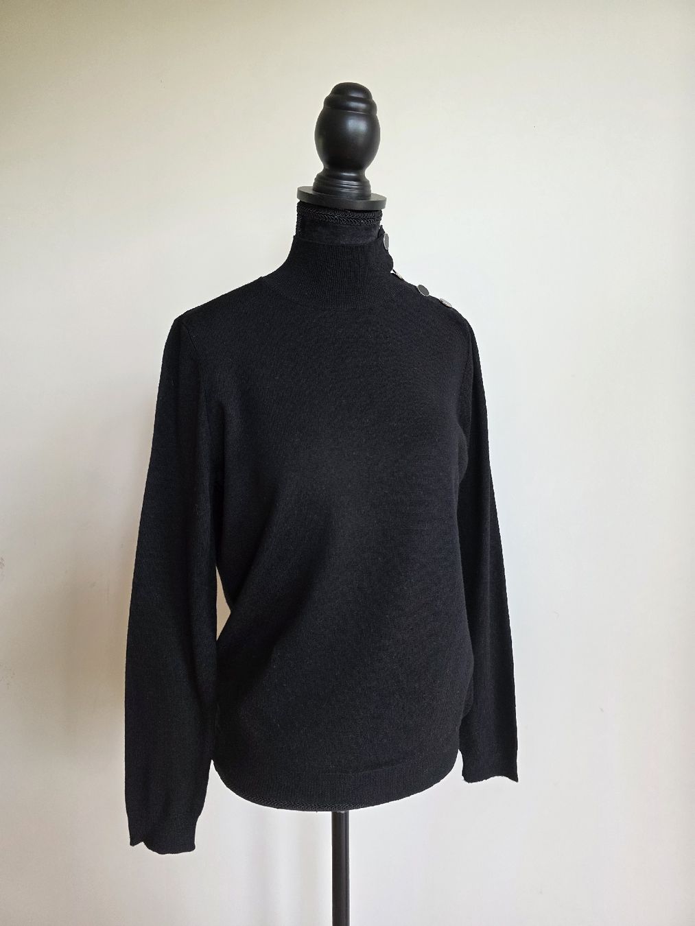 Sezane Maglioni & Felpe: Sezane Strickpullover Schwarz Rollkragen Gr. XS – Nuovo (secondo la descrizione) da Zürich venduto da LIMAR 1