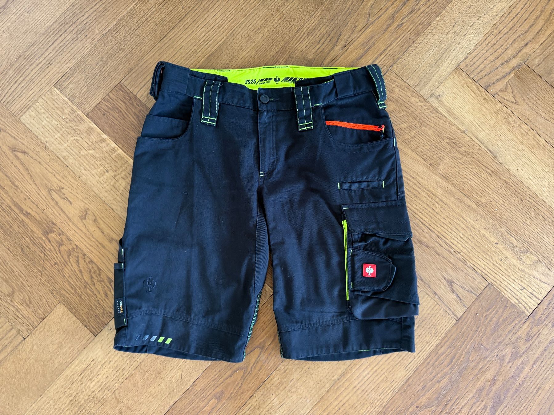 Engelbert Strauss Hosen: Kurze Engelbert Strauss Grösse 40 Hose motion Damen – Gebraucht aus Ennetbaden von mapa05