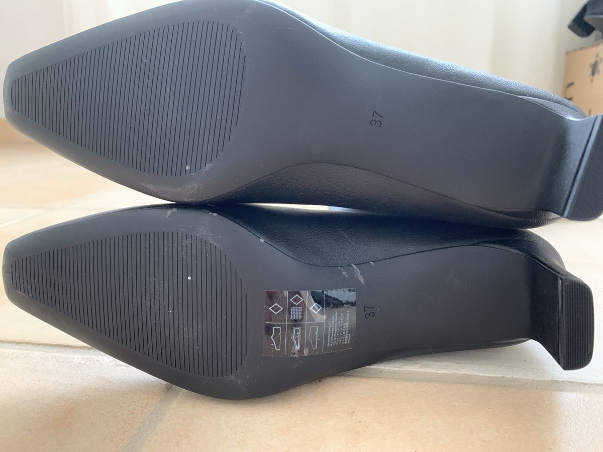Scarpe da donna: Stiefel schwarz Grösse 37 – Nuovo (secondo la descrizione) da Greifensee venduto da GMS_CH 1