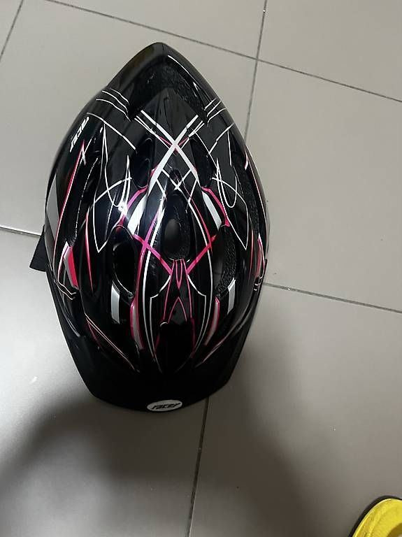 Caschi: Casque de vélo  – Nuovo e nell'imballaggio originale da Pully venduto da yaa_rm7x 3