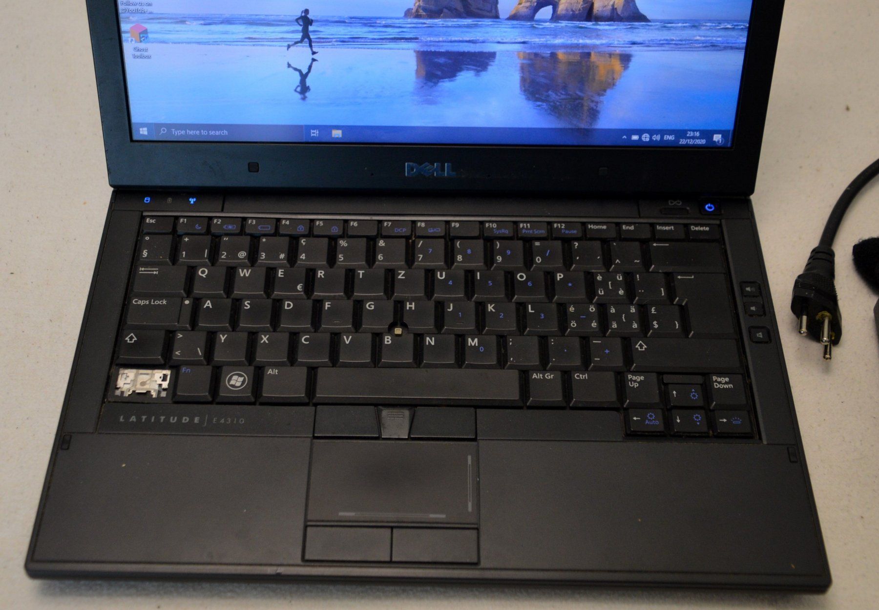 Fujitsu Notebook: Laptop  Dell P05G i5 – Usato da Collonges venduto da arashee 2