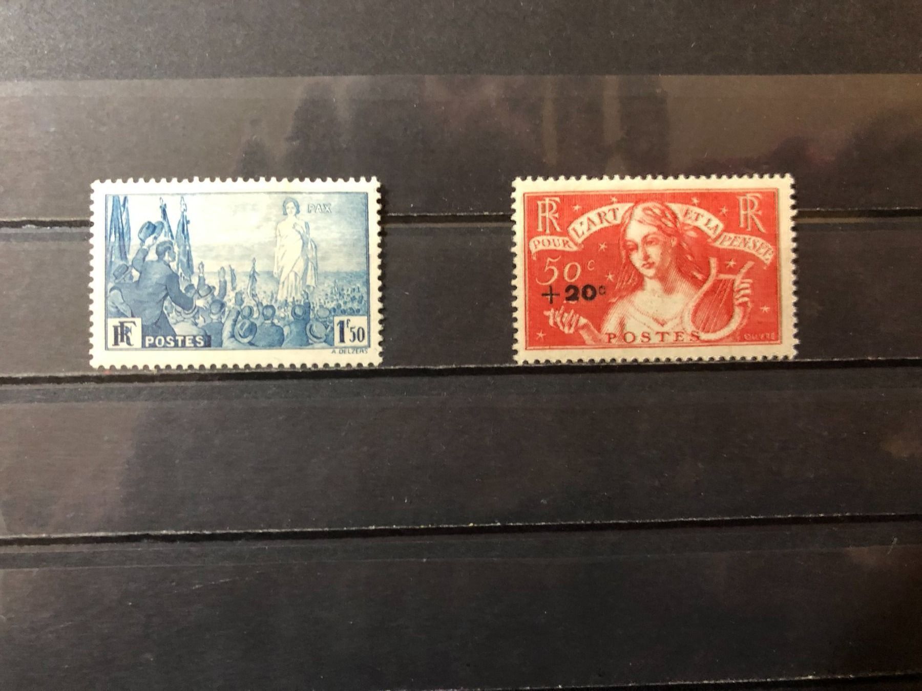 Tutti i francobolli: 2 timbres neufs* 1936 – Nuovo e nell'imballaggio originale da Lausanne venduto da ffhoud