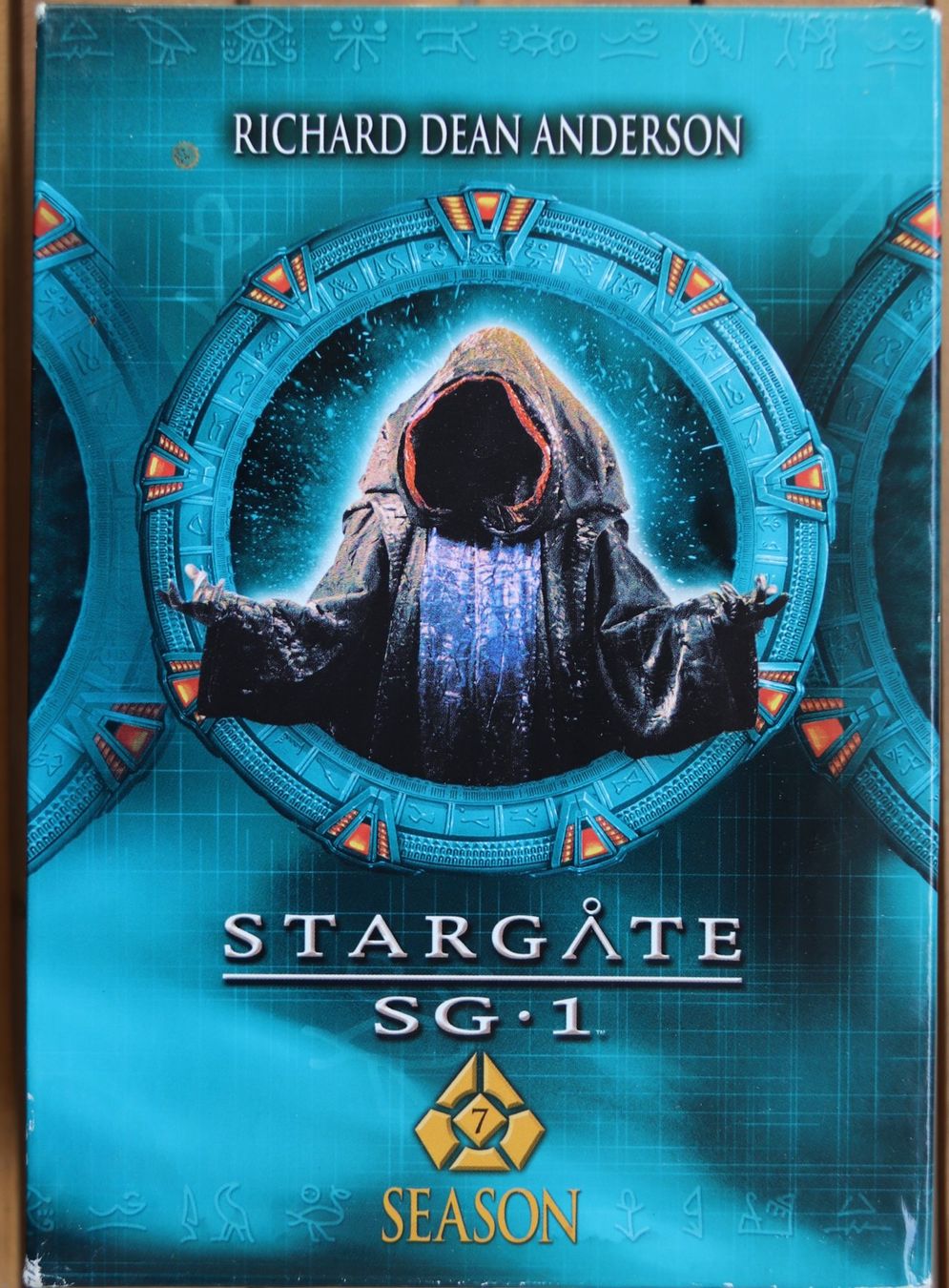 Tutti i DVDs: Stargate Season 7 – Usato da Glattfelden venduto da Sirax 1