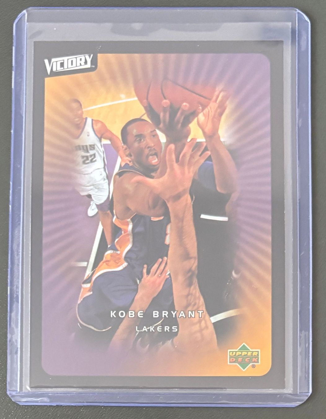 Nba Sammelbilder & Trading cards: NBA Kobe Bryant 2003 Upper Deck Victory Card Lakers – Neu (gemäss Beschreibung) aus Muri b. Bern von winningloser
