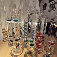 Sammlung Galiläum Thermometer Glas verschiedene Groessen