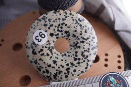 Pi Scheibe Dalmatin  50mm Top    –Edelsteinstube Rausverkauf