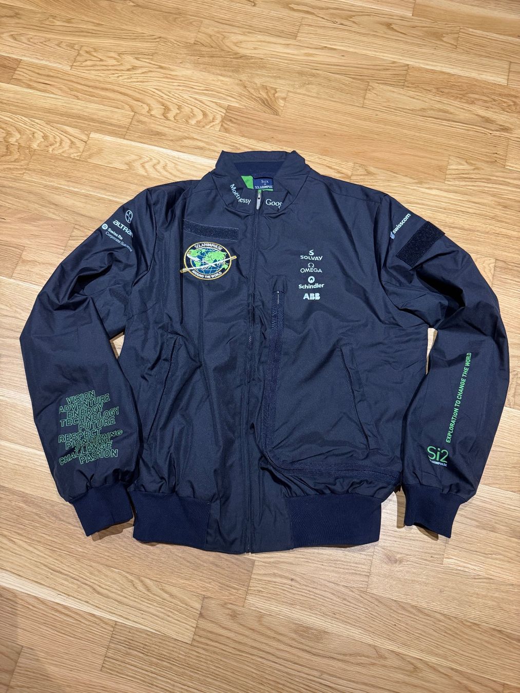 Giacche: Omega Solar Impulse Jacke Grösse L – Nuovo e nell'imballaggio originale da Lyss venduto da taw1009