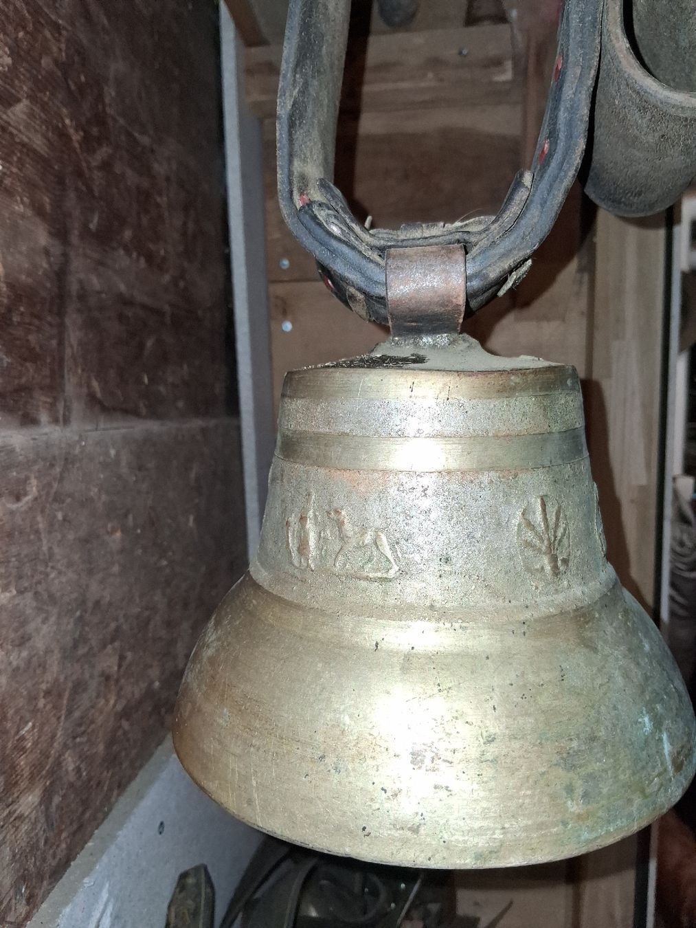 Cloches & sonnailles: Glocke Schiff 7bner – D'occasion à Gstaad par Enzian93 1