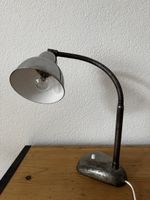 Vintage Industrielampe / Schreibtischlampe Metall