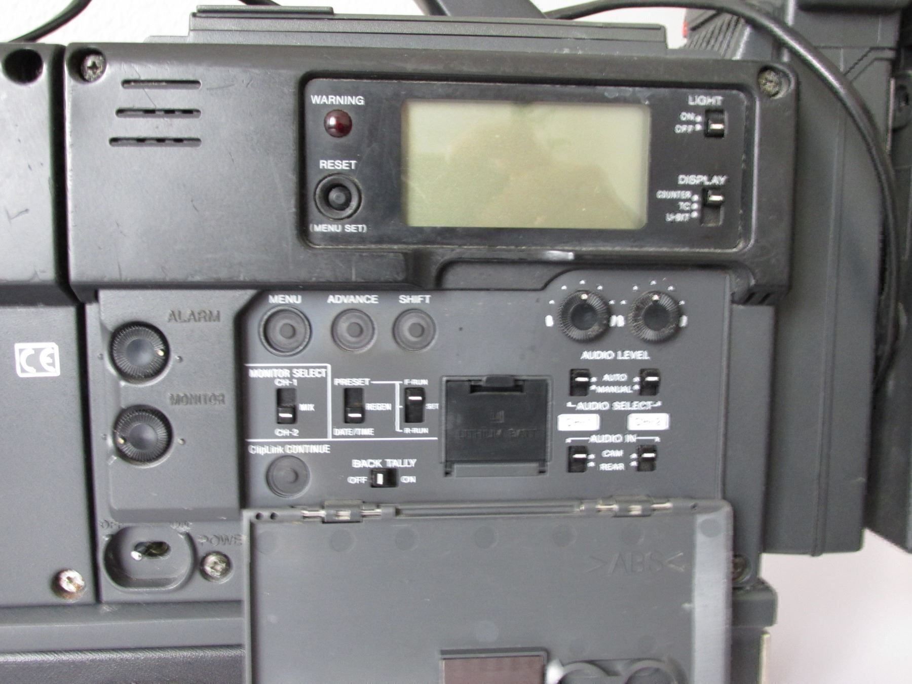 Sony Videocamere: Sony Video Camera DSR 130 – Usato da Zürich venduto da E77 6