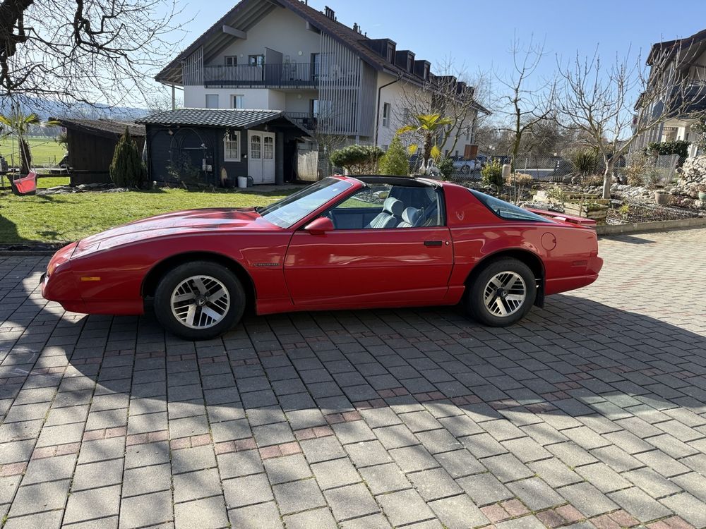 Pontiac Firebird 5.0 V8 (Gebraucht) in Fétigny für CHF 5750 – nur ...