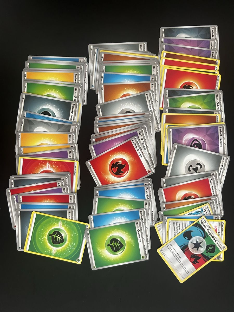 Pokémon Sammelbilder & Trading cards: Pokemon Energie Karten – Neu (gemäss Beschreibung) aus Zürich von car_rbg5