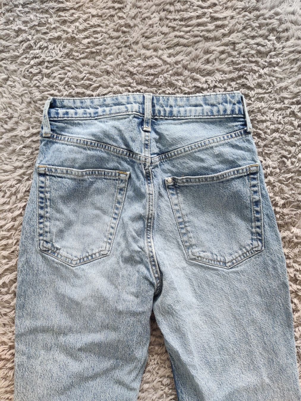 H&M Jeans: Jeans Vintage Straight High Waist – Usato da Pieterlen venduto da Saemelili 4