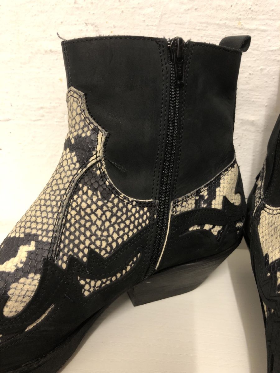 Scarpe da uomo: Stiefeletten Thunder 45 – Usato da Root venduto da NaBr76 2