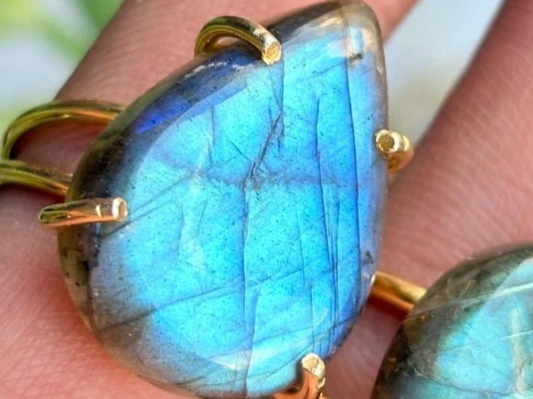 Anelli: Blau Labradorit Ring Edelstein Bague Labradorite 7 - 8 US – Nuovo (secondo la descrizione) da Prilly venduto da ilyria73