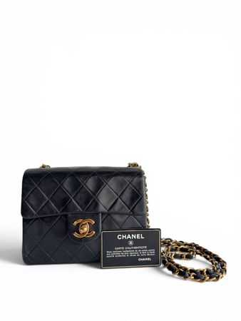 CHANEL Lambskin Quilted Mini Square Flap Bag Sac Tasche
