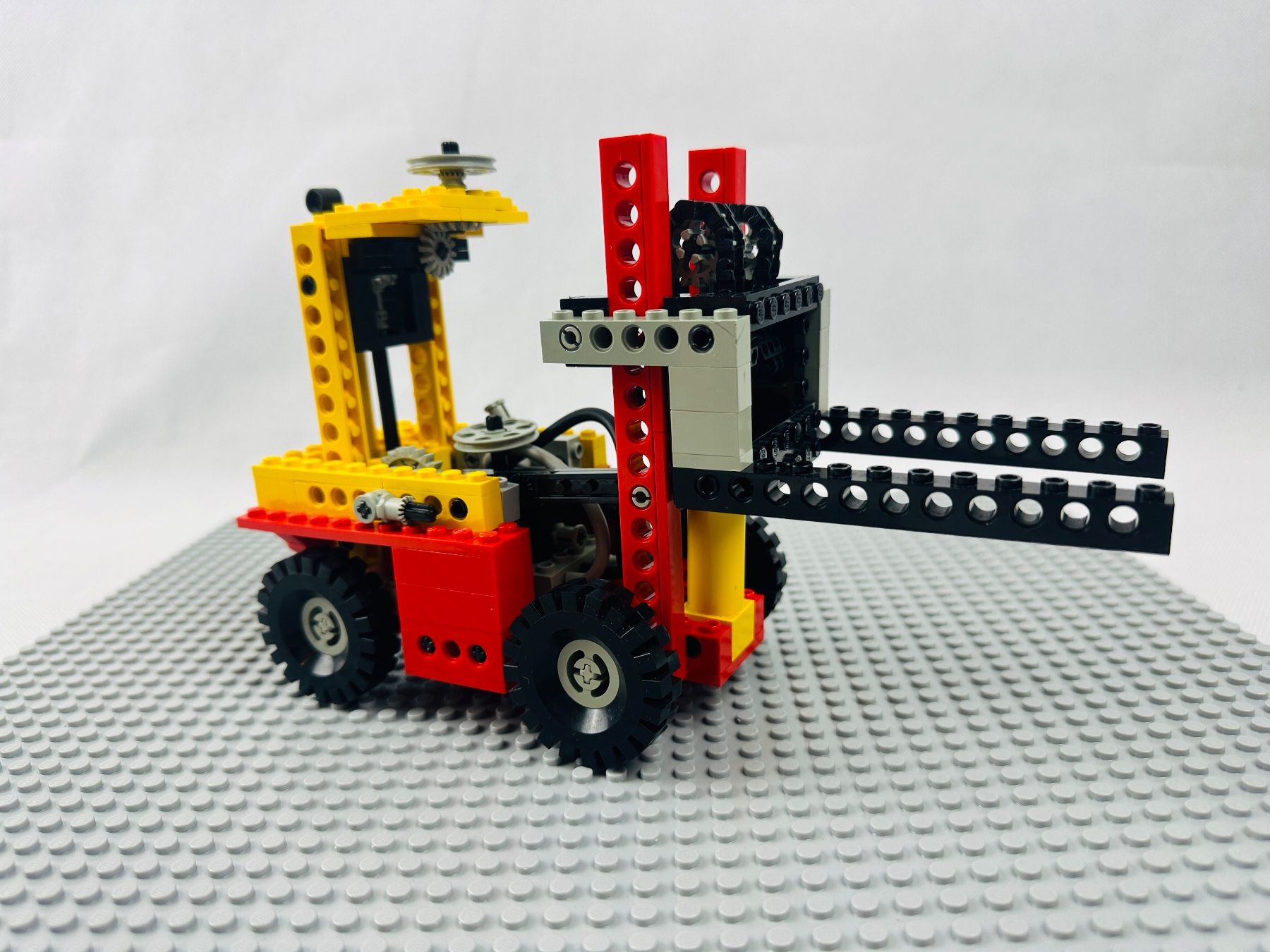 Lego Baukästen: Lego Technic 8843 Pneumatic Gabelstabler 99% komplett – Gebraucht aus Kappel SO von MyFunBox 5