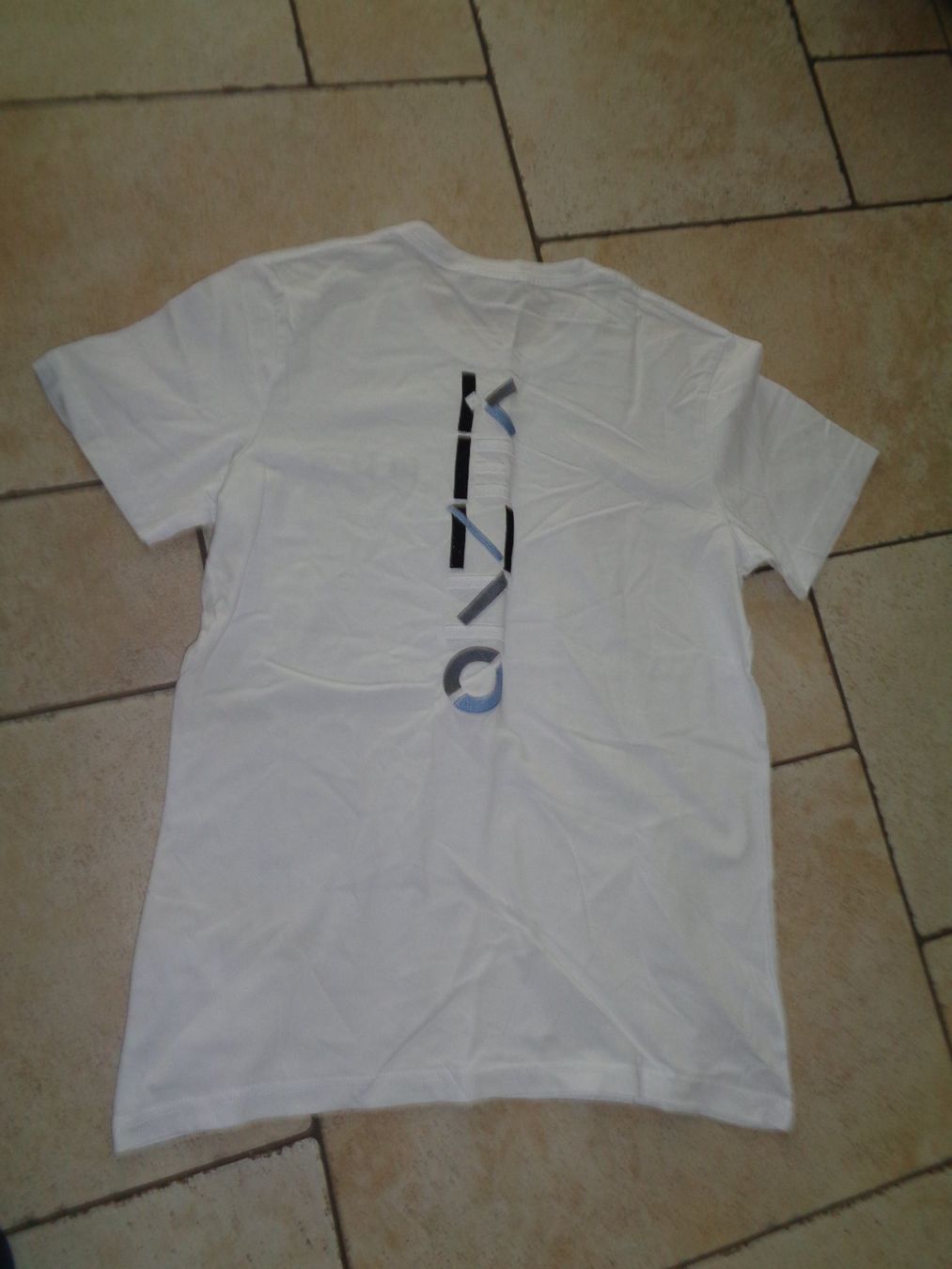 T-shirt: Shirt  Grösse S – Usato da Kreuzlingen venduto da Robi-2003 3