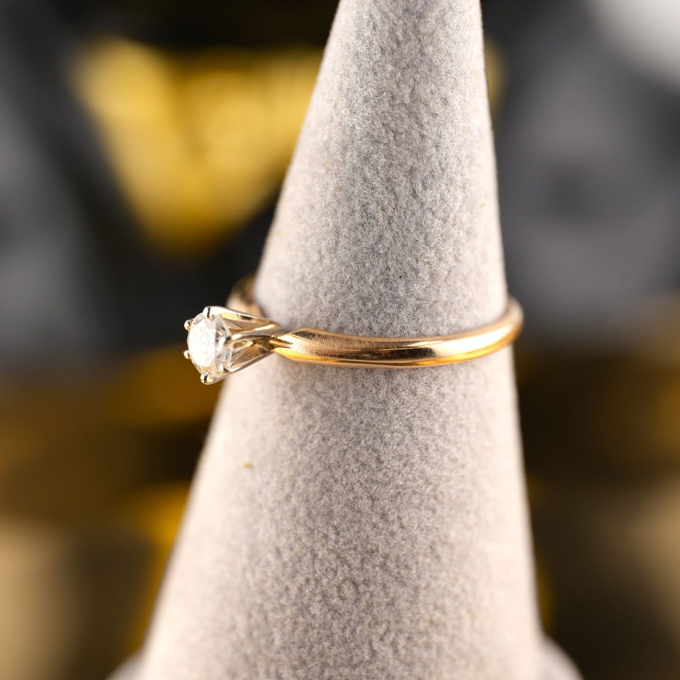 Ringe: Solitärring 18K mit Diamant ca. 0,35ct – Gebraucht aus Basel von Vip24 2