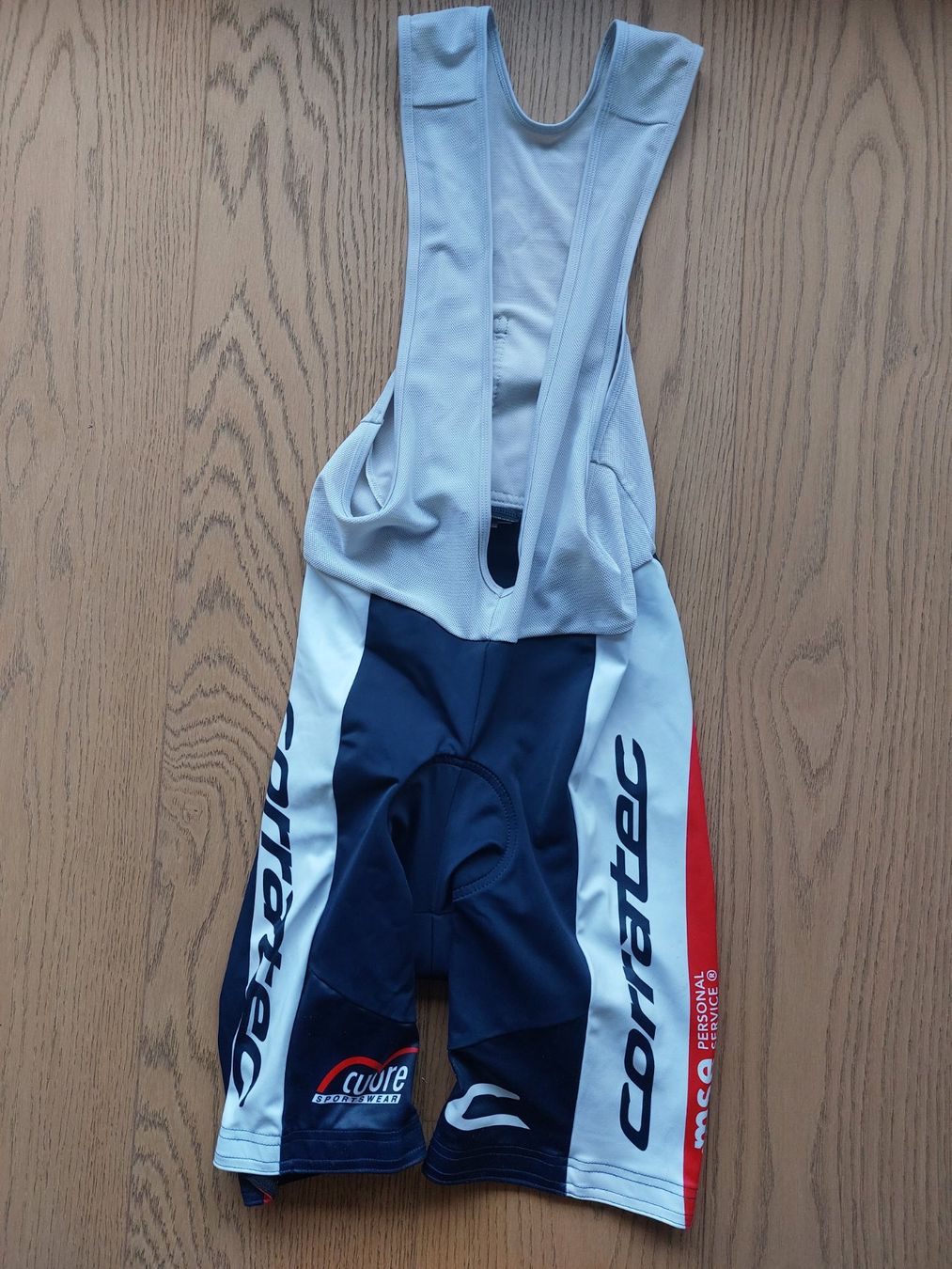 Pantaloni: Legging vélo cuore gr m – Usato da Delémont venduto da Petitlutin 2