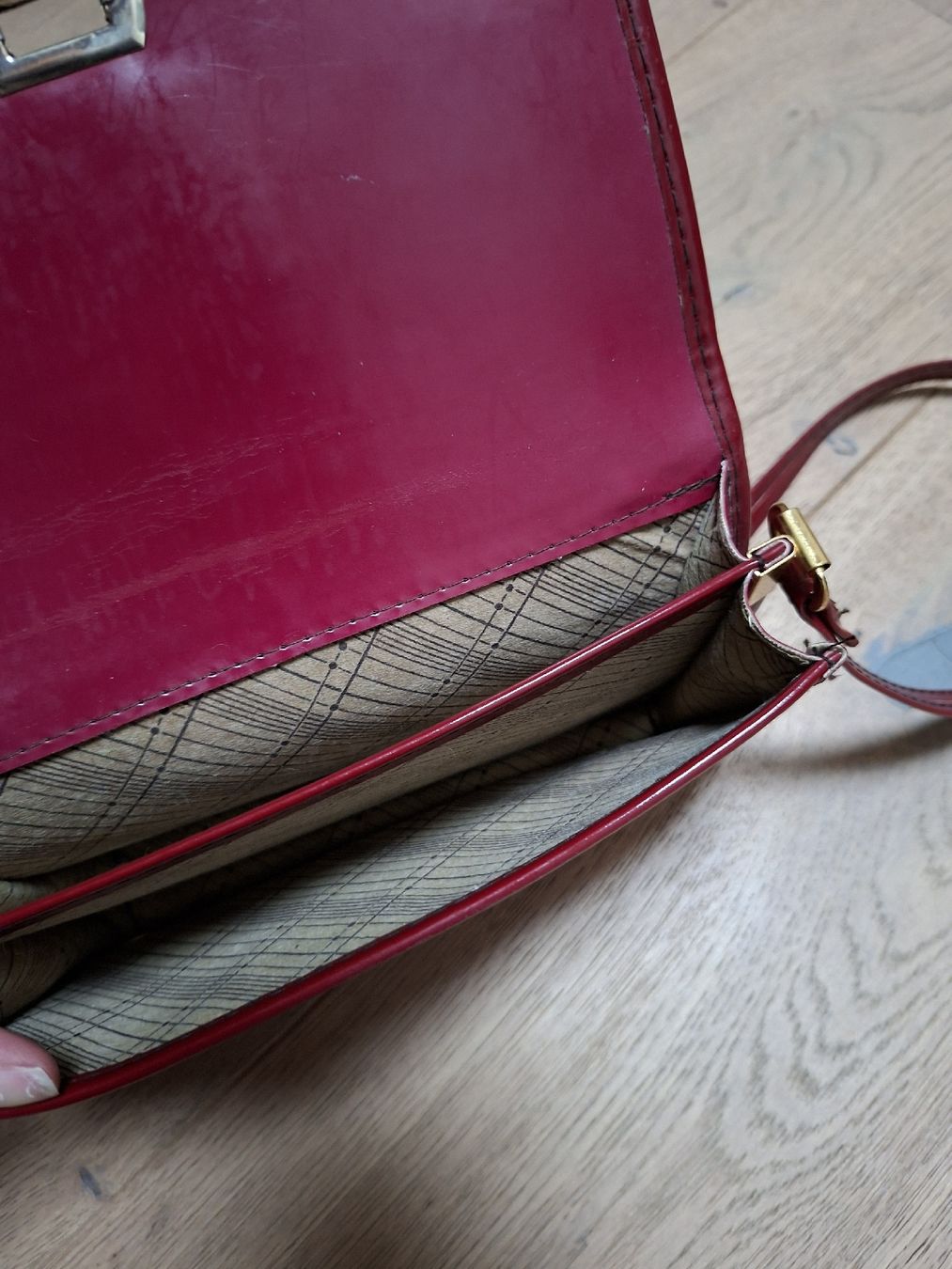 Borse da donna: vintage retro tasche dunkelrot willeder – Usato da Brienz BE venduto da Zwiback20 2