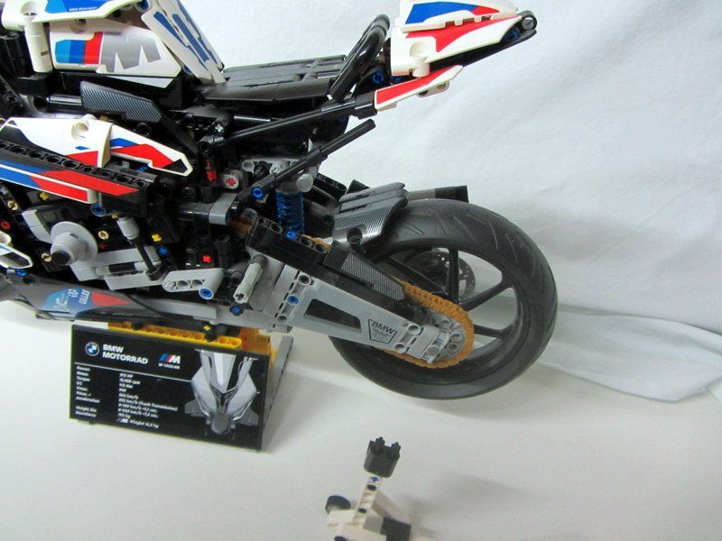 Lego Jeux de construction: LEGO  Technic 42130  " BMW M 1000 RR " – Neuf (Voir description) à Kreuzlingen par heinrich7h 8