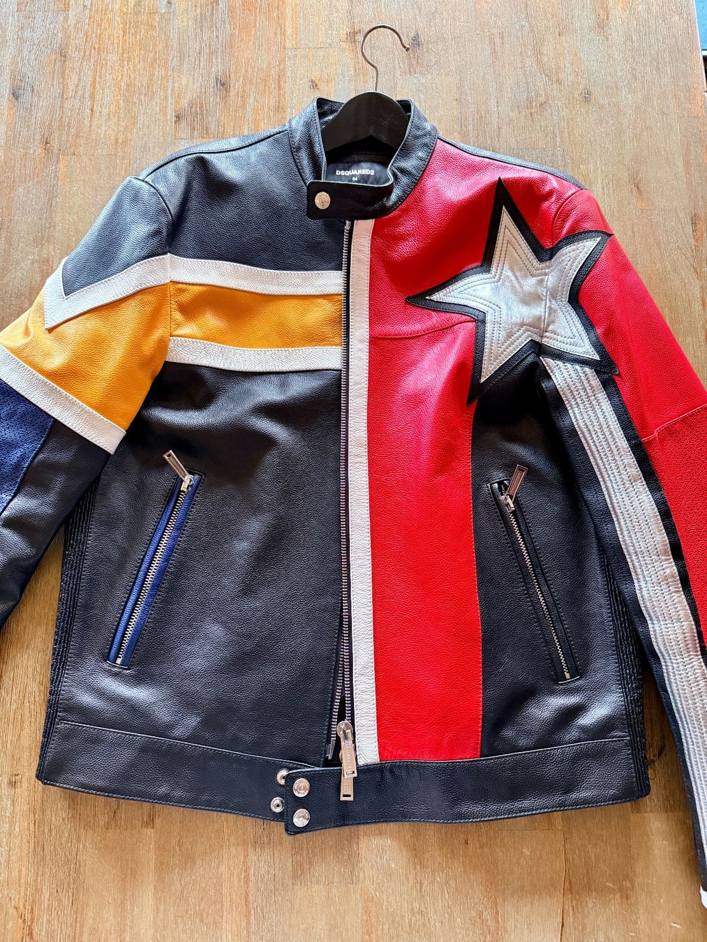 Dsquared2 Vestes: Veste en cuir DSQUARED2, neuve – Neuf (Voir description) à Randogne par chr_nfh8 3