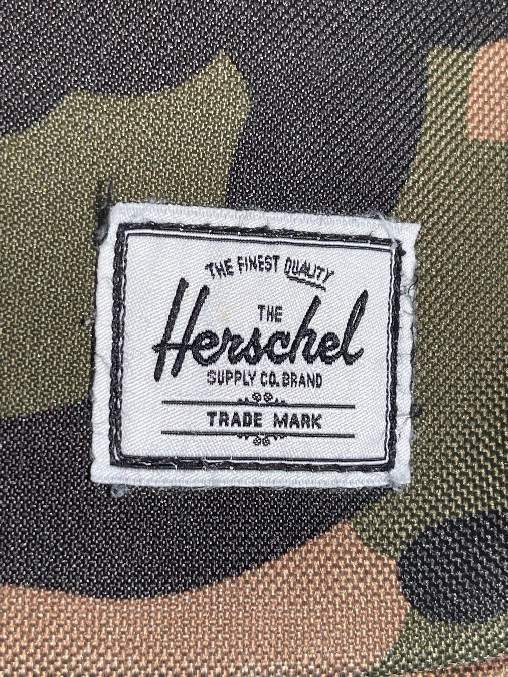 Herschel Zaini: Herschel Kinderrucksack Militär – Usato da Brütten venduto da Rod816 5