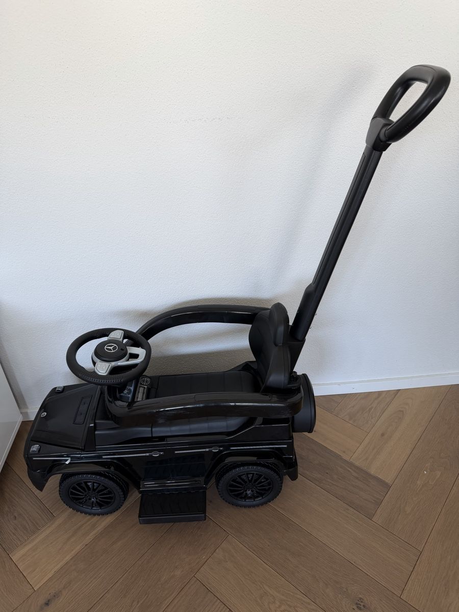 Veicoli per bambini: Mercedes Rutschauto Kinder schwarz – Usato da Zürich venduto da Lola15 1