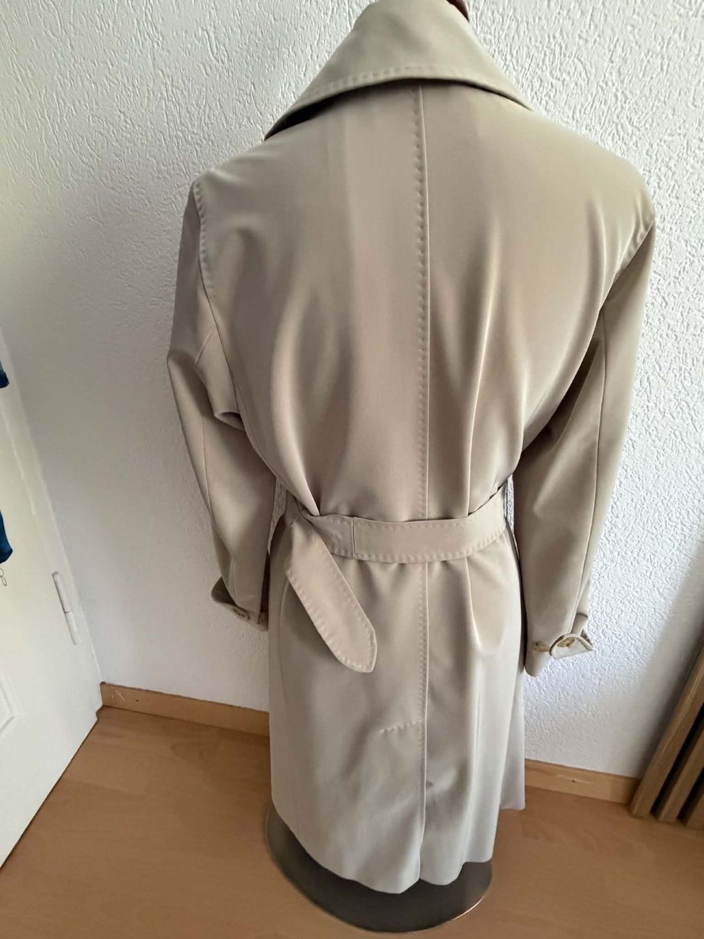 Max Mara Cappotti: Max Mara Trenchmantel  M – Usato da Liestal venduto da aarroon 2